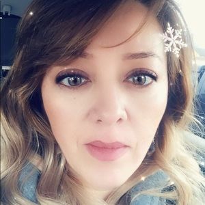 Meet your Posher, Gabriela